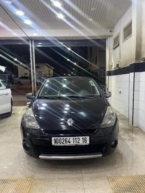 Renault Clio 3 2012 Night and Day