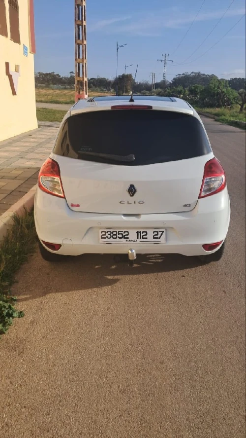 Renault Clio 3 2012 Night and Day