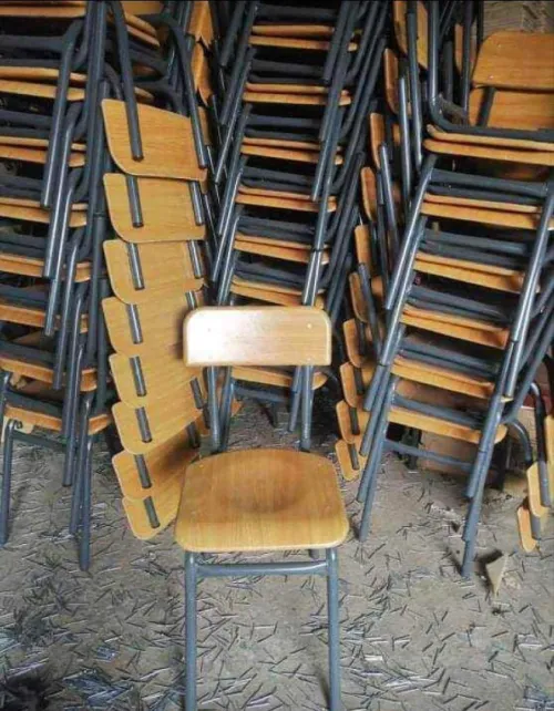 Fabrication et vente chaise table scolaire 