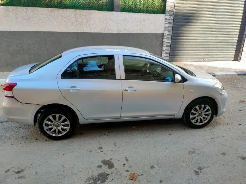Toyota Yaris Sedan 2012 Yaris Sedan