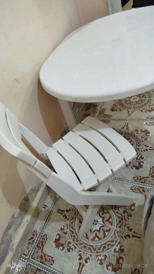 Table et chaise