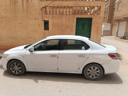 Peugeot 301 2014 301