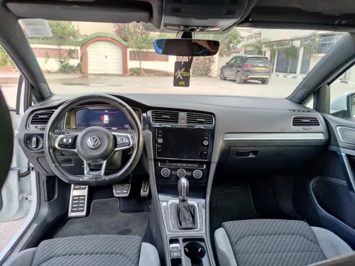 Volkswagen Golf 7 2018 R-Line