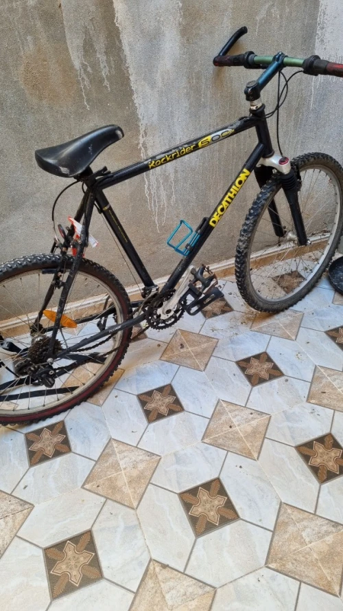 vélos route et vélos appartement 