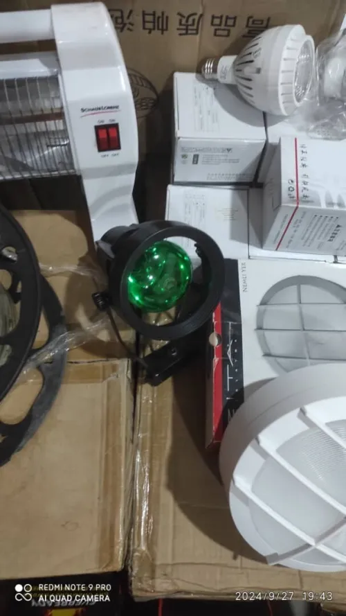 Lot quincaillerie, électricité, plomberie 