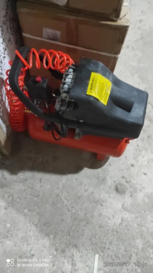 Lot quincaillerie, électricité, plomberie 