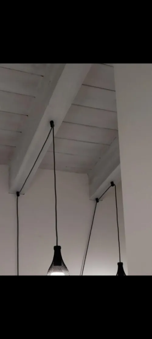 Passe cable murale 