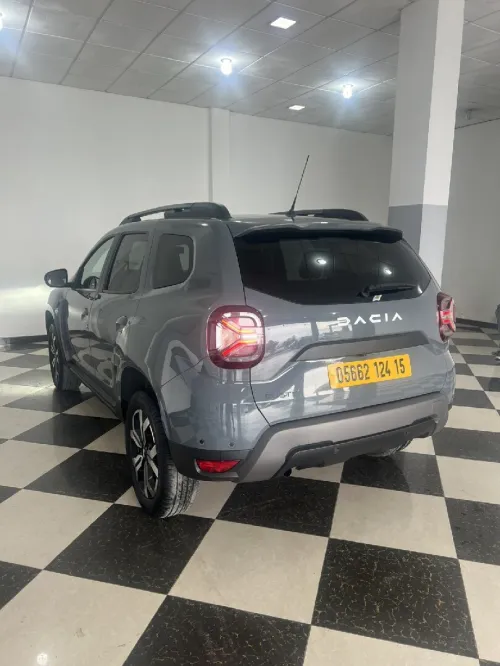 Dacia Duster 2024 Journey