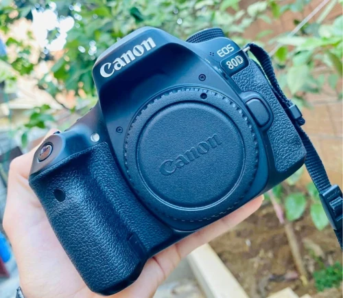   canon 80d jdida.. 
