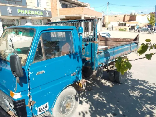 Toyota B30 1984