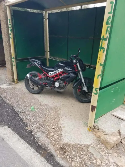 Benneli Tnt 150 cc 2021