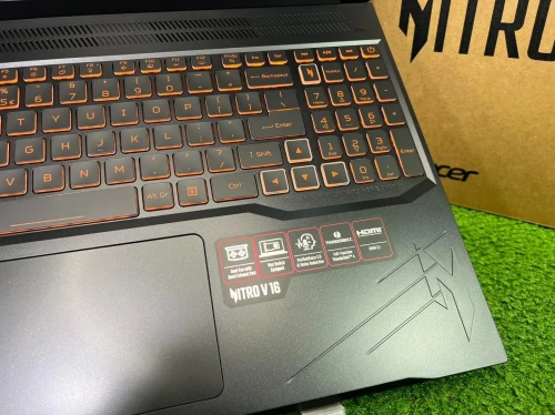 ACER NITRO V16