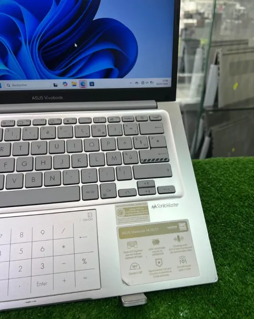 ASUS VIVOBOOK 14