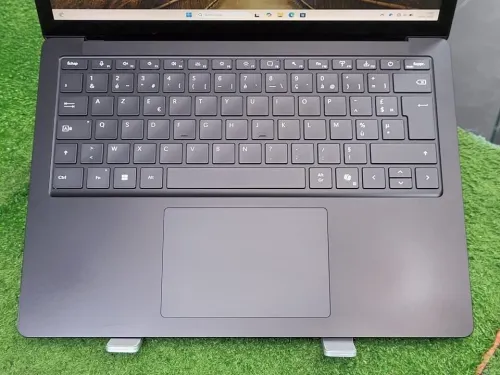 SURFACE LAPTOP 6