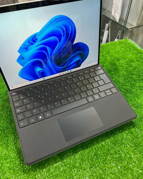 SURFACE PRO 8