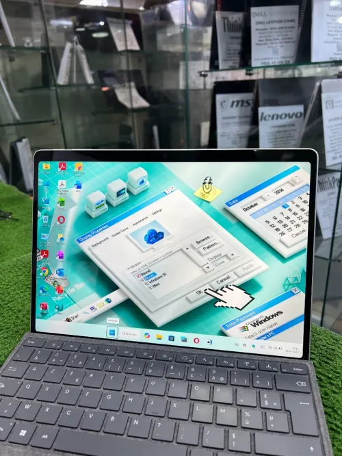 SURFACE PRO 11