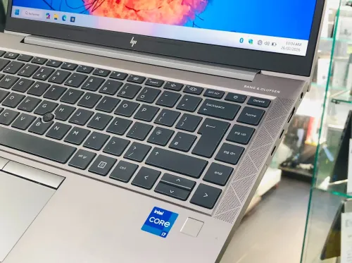 HP ZBook firefly 14 g8