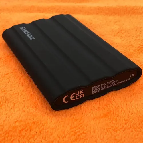 samsung T7 Shield 4TB