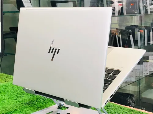 HP ELITEBOOK 840 G11