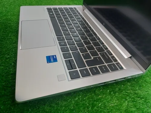 HP ELITEBOOK 640 G9