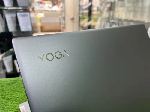 LENOVO YOGA 7i