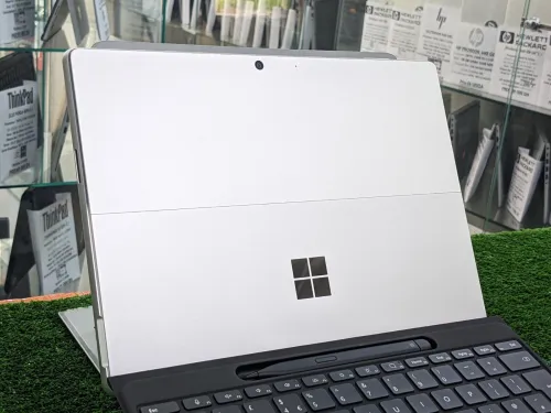 Microsoft Surface pro 11