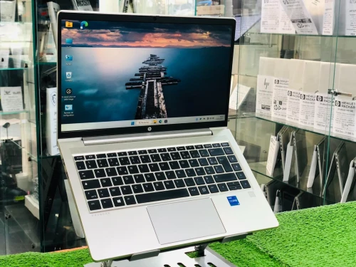 HP ProBook 440 G8