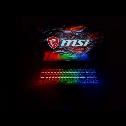 msi - GTX 1070 8 Gb - i7 7700hq - 16 Gb Ram