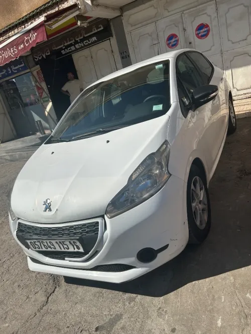 Peugeot 208 2015 Active