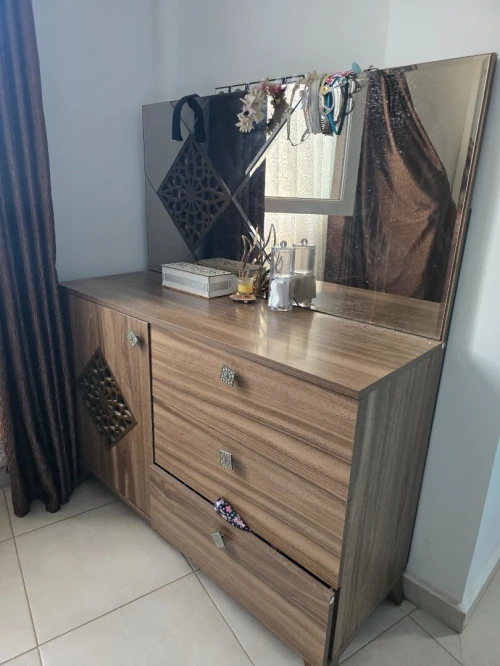 A vendre tous les meubles ensemble