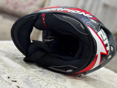 casque scorpion