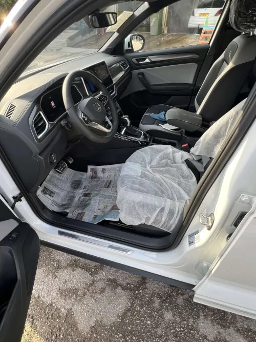 Volkswagen T-Roc 2025 R-Line 