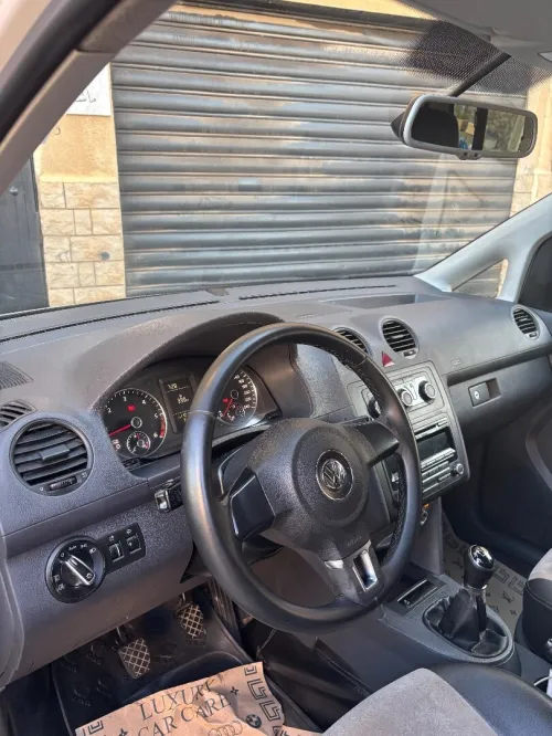 Volkswagen Caddy 2013 