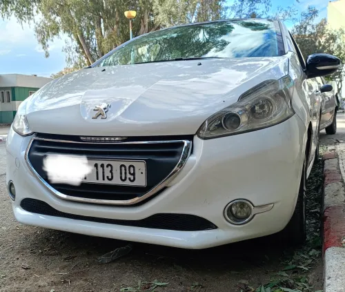 Peugeot 208 2013 Allure