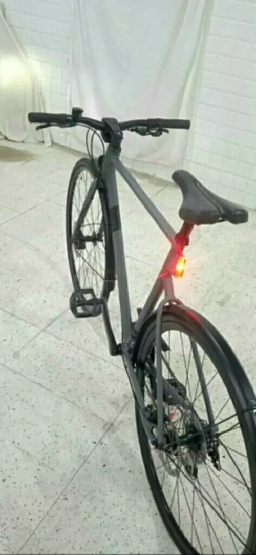 Vélo élops 900.