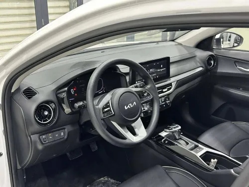 Kia K3 صافية 2025 Full