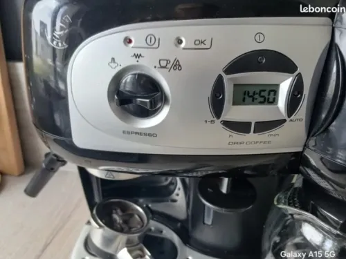 Machine a café délonghi