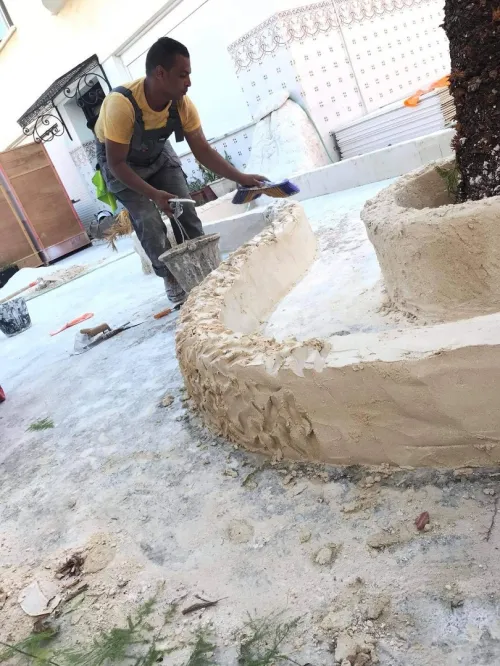 ديكورات و نافورات و شلالات {نافورة-شلال}