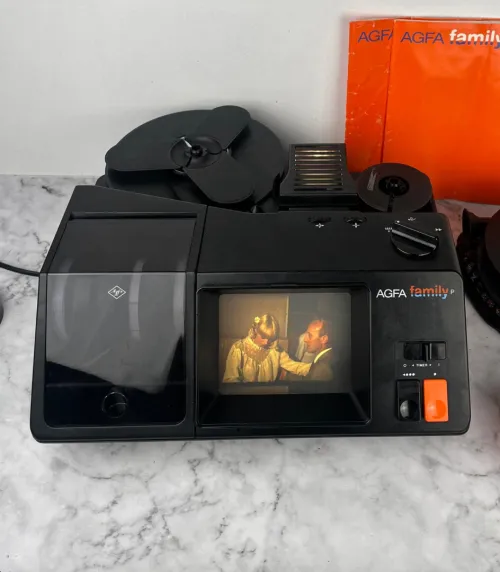 Ensemble Visionneuse + Camera Super 8 AGFA New dans son carton, projecteur super 8 