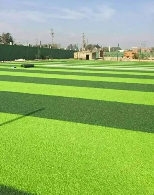 انجاز وتهيئة الملاعب الرياضية والخرسانة