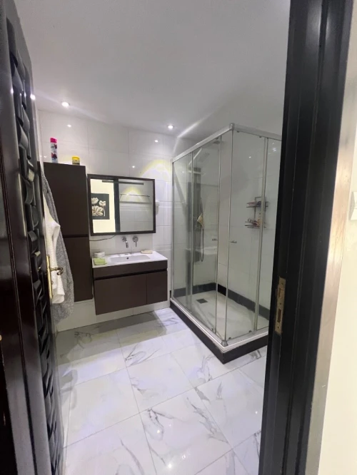 Location Appartement F4 Alger Hydra