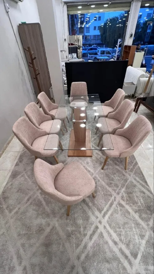 Table lux طاولة طعام 
