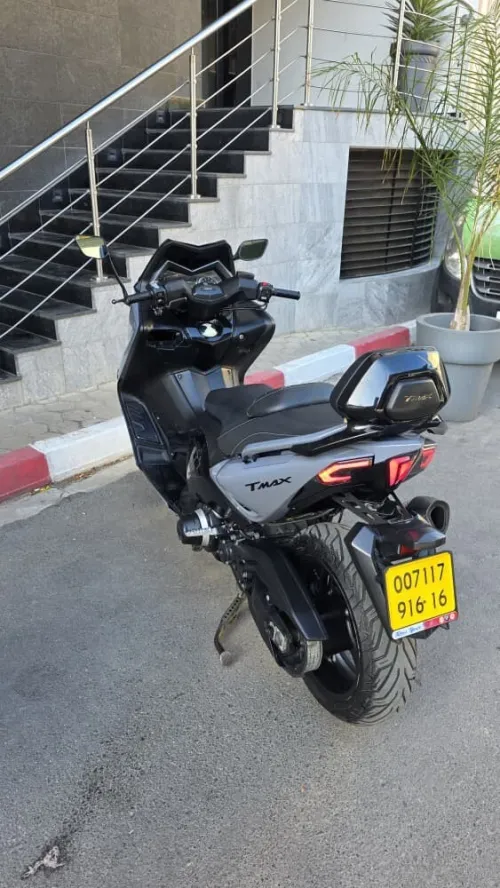 Yamaha Tmax iron 2 2016