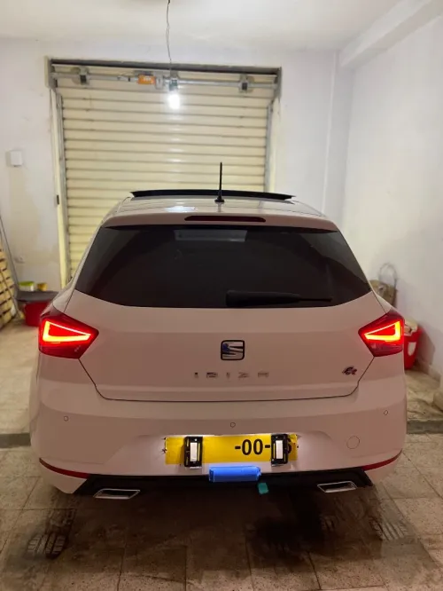 Seat Ibiza 2018 HIGH