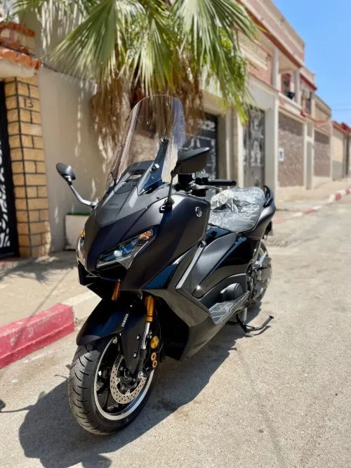 Yamaha Tmax 563 2025