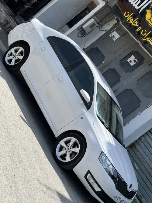 Skoda Rapid 2015 Rapid