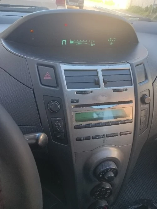 Toyota Yaris 2011 Cope