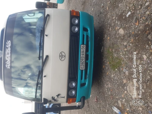 Toyota Coaster 2014