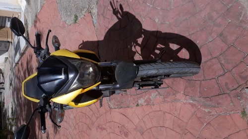 HONDA 150CM3 HONDA 150CM3 HONDA 2015