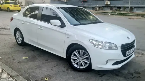 Peugeot 301 2014 Allure